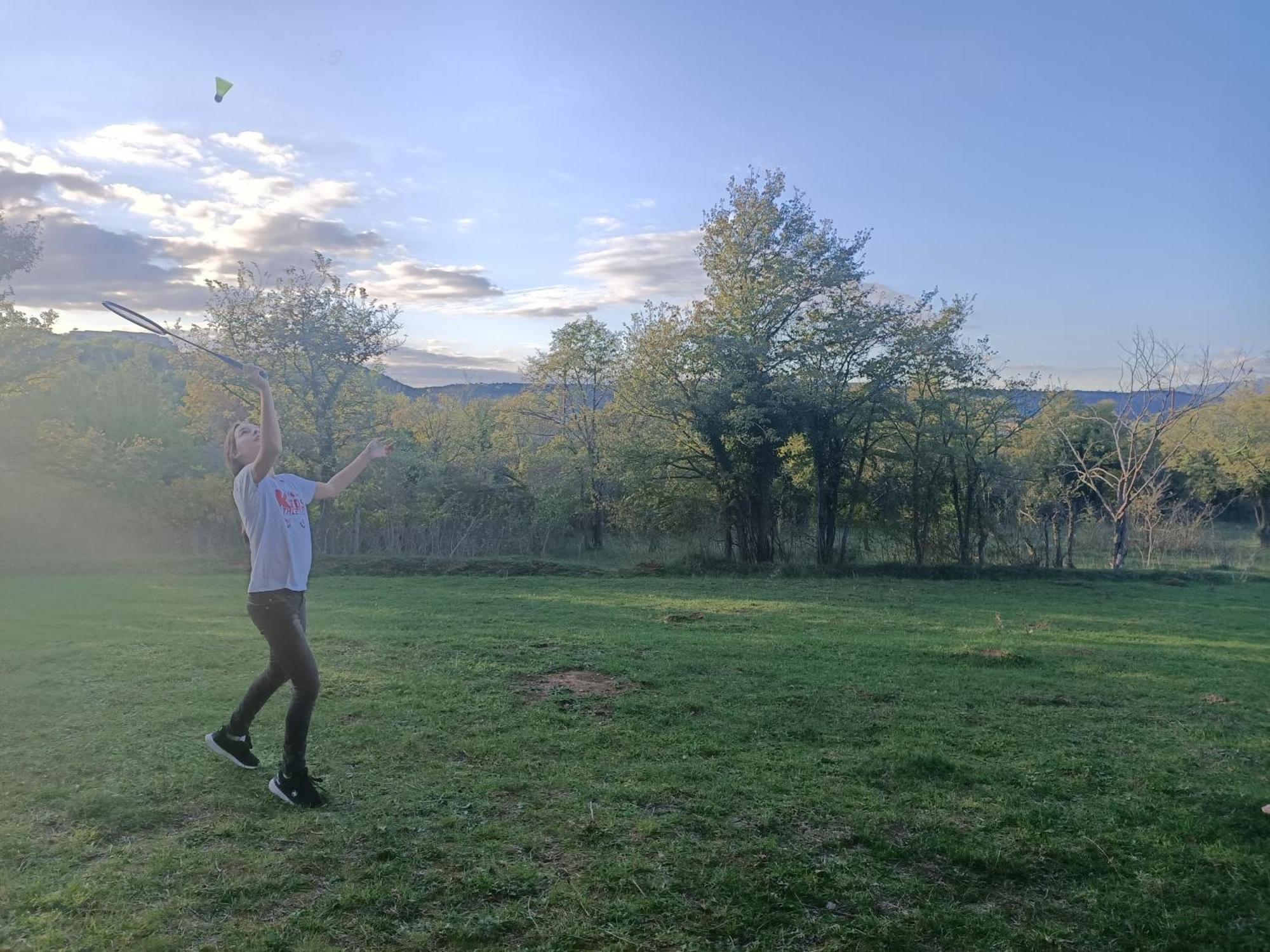 Chez Marthe, Organic Farm Stay Knin Bagian luar foto